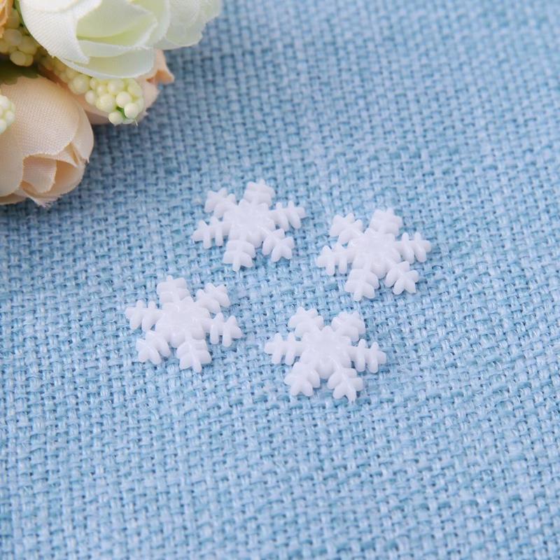 100pcs Plastic Button Snowflake Scrapbooking Pendant Christmas Decor D4 - ebowsos