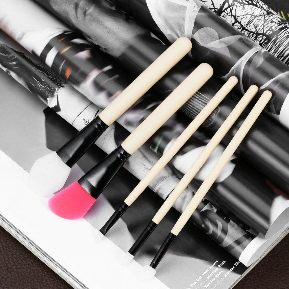 5 pcs/set Beauty Face Makeup Brushes Set Silicone Wooden Handle Foundation Concealer Blush Brush Blending Cosmetics Brush Kit - ebowsos