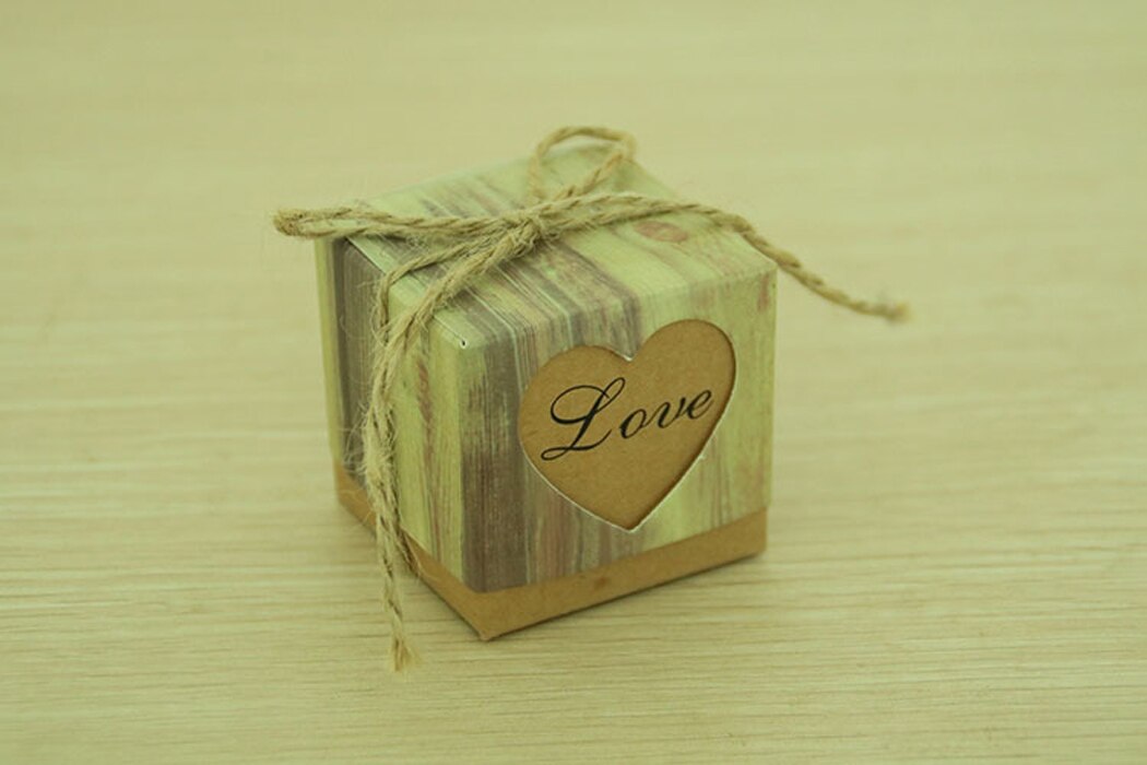 50Pcs Hollow Love Candy Box Retro Kraft Paper Candy Boxes Creative Candy Box To Send Rope Party Gift For Guests-ebowsos