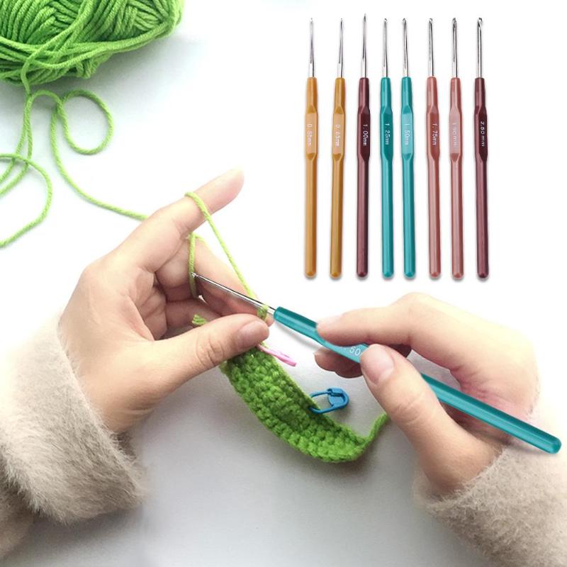 8pcs Plastic Handle Aluminium Head Crochet Hooks Sweater Sewing Needles Kit sewing tool sewing accessories Sweater Sewing Needle - ebowsos