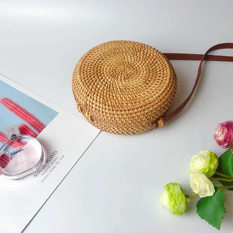 Gril Bag Handwoven Bali Round Retro Rattan Straw Beach Crossbody Bag Tops(B) - ebowsos