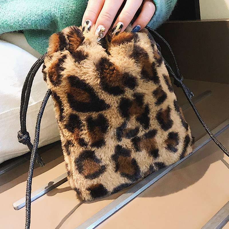 New Fashion Ladies Leopard Drawstring Bag Personality Diagonal Bag Ladies Unique Candy Package - ebowsos