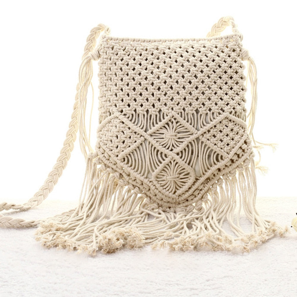 New Straw Bag Bohemian Tassel Beach Bag Women Crochet Fringed Crossbody Ultralight Shoulder Bag Women Small - ebowsos