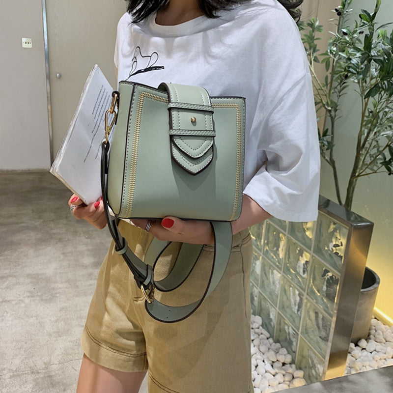 Retro Simple Female Bag Shoulder Bag Korean Version Of The Ancient Wind Trend Hong Kong Style Leisure Messenger Bag - ebowsos