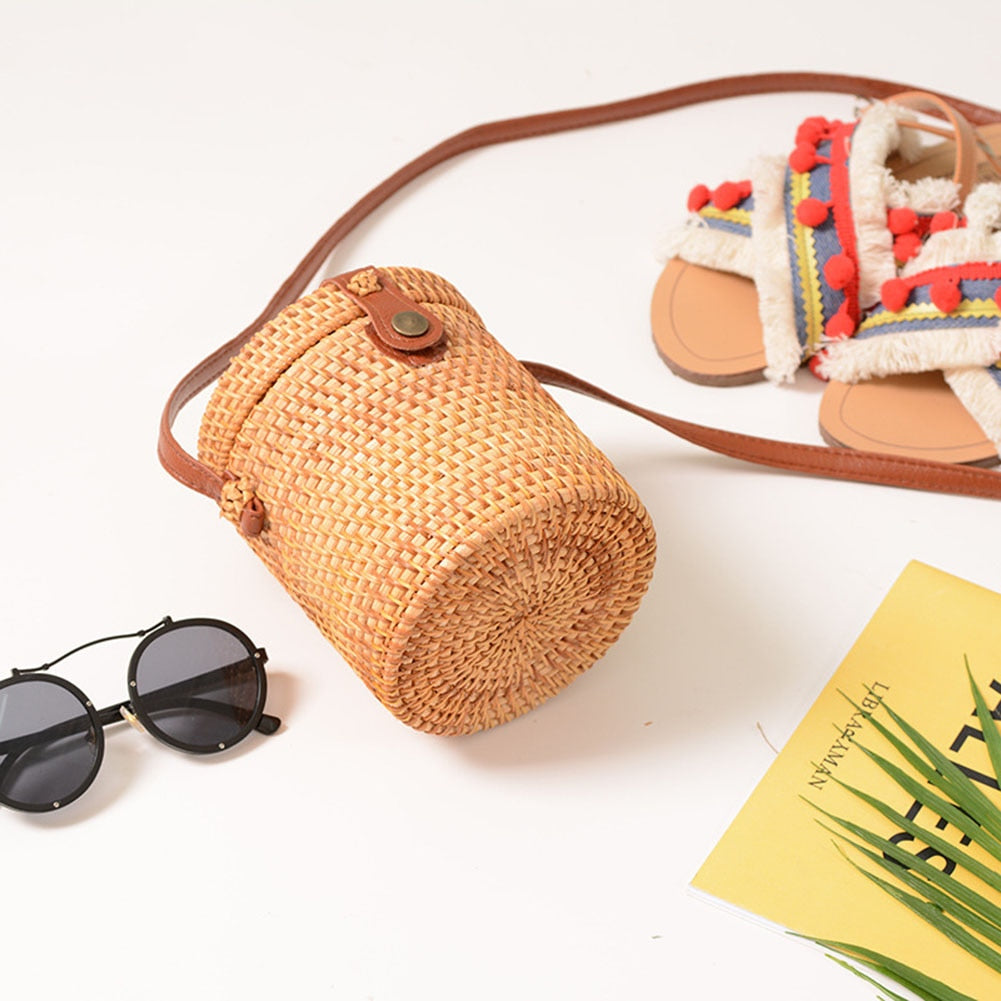 Round Woven Bag,Hand Woven Rattan Bag With Leather Strap Braided Women Crossbody Bag Chic Retro Summer Beach Shoulder Bag - ebowsos