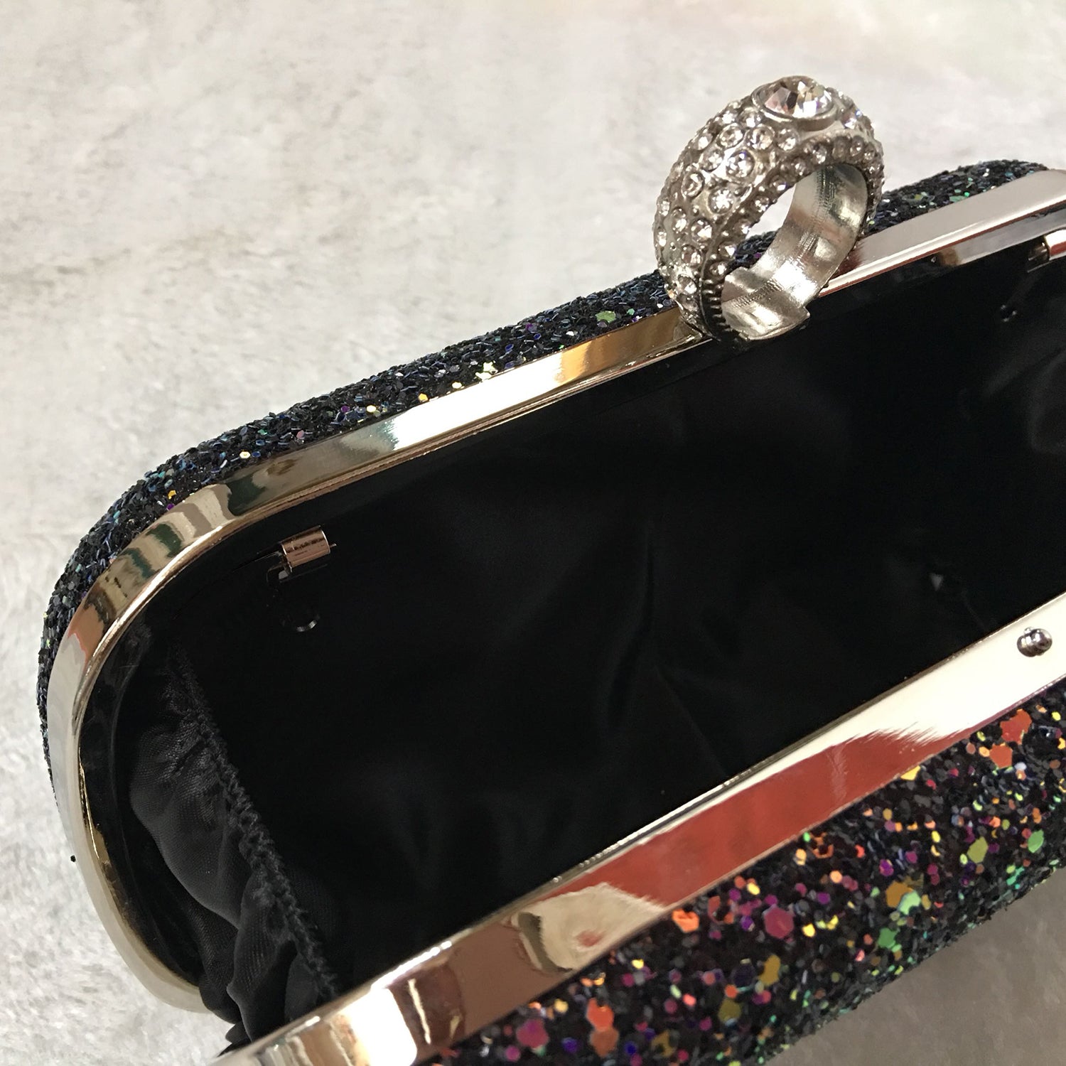 New Women Elegant Glitter Lock Clasp Purse Chain Handbag Evening Wedding Prom Banquet Party Handbag Shoulder Bag(Black) - ebowsos